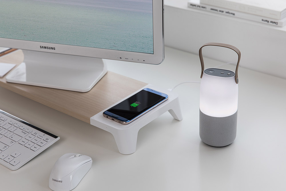 WOODY-Wireless Charger IMAGE